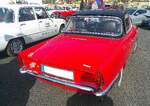 Heckansicht eines NSU Wankelspider aus dem Jahr 1967 im Farbton alfarot. Oldtimertreffen an Mo´s Bikertreff in Krefeld am 08.03.2026.