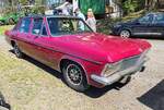 =Opel Admiral ausgestellt bei der Oldtimerschau in Wasenberg, 05-2025
