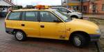 Opel Astra Caravan als ehemaliges ADAC Straßenwachtfahrzeug am 08.03.19 auf Usedom