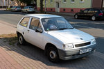 Inzwischen selten im Straßenbild und ein Youngtimer: Opel Corsa A zweite Generation.