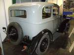 Heckansicht einer Opel P4 Spezial-Limousine der Baujahre 1936 - 1937.