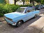 Opel Rekord B mit Schiebedach.