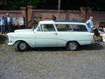 Profilansicht eines Opel Rekord P1 CarAvan des Modelljahres 1960.