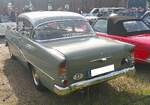 Heckansicht eines Opel Rekord P1 in der Karosserieversion zweit�rige Limousine aus dem Jahr 1959.