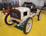 Replika eines Opel 12 PS Rennwagens aus dem Jahr 1903.