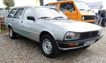 =Peugeot 505 steht auf dem Ausstellungsgelände der Veterama in 10-2017