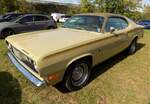 Profilansicht eines Plymouth 'Gold Duster' aus dem Jahr 1970. Als kompaktes, sportliches, Auto sollte der Plymouth Duster im Jahr 1970 gegen die Konkurrenz von Ford und Chevrolet antreten. Auf dem Chassis des Plymouth Valiant schufen die Konstrukteur ...