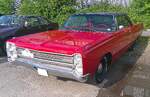 Plymouth Fury III Coupe 383 Super Commando aus dem Jahr 1968 im Farbton brightred.
