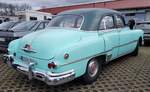 =1951er Pontiac Chieftain fourdoor Sedan, gesehen bei der Technorama Kassel im März 2023