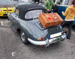 Heckansicht eines Porsche 356B T5 1600 Cabriolet im Farbton reihergrau aus dem Modelljahr 1961. 13. Saarner Oldtimer-Cup am 30.08.2026 in M�lheim an der Ruhr/Saarn.