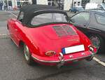 Heckansicht eines Porsche 356 1600SC Cabriolet aus dem Jahr 1963.