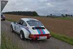 Heckansicht des Porsche 911 Carrera bei der Luxemburg Classic.