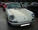 Porsche 911 aus dem Jahr 1966 im Farbton hellelfenbein.