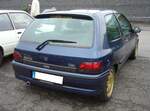 Heckansicht eines Renault Clio 2.0 16V Williams.  Franzosentreffen  an Mo´s Bikertreff in Krefeld am 19.05.2024.