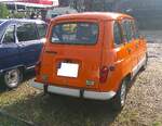 Heckansicht eines Renault R4 GTL aus dem Jahr 1984.
