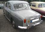 Heckansicht eines Rover P4 110 aus dem Jahr 1964.
