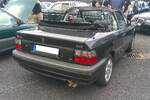 Heckansicht eines Rover 214Si.