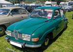 Saab 96 in der Lackierung emerald green aus dem Modelljahr 1975.