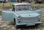 Trabant 601 (Türe offen) ausgestellt auf dem Treffen für Hobby- und Veteranenfahrzeuge in Szántód (am Plattensee) am 26.07.2025.