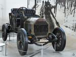 Der 1907 gebaute Protos Wettfahrtwagen nahm an der legendären Wettfahrt von New York nach Paris im Jahr 1908 teil.
