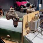 =Scheinwerferanlage des NAG Doppelphaeton, Bauzeit 1905 - 1908, 1570 ccm, 12 PS, 55 km/h, gesehen im EFA Museum in Amerang, 06-2022