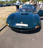 Frontansicht eines Ginetta G33. Die Marke mit Sitz im englischen Leeds produziert seit Ende der 1950´er Automobile in Kleinserien. Vom gezeigten Modell Ginetta G33 wurden zwischen 1990 und 1993 nur 98 bzw. 100 Autos produziert. Bei der Anzahl de ...
