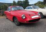 Turner GT Coupe aus dem Jahr 1962. Das Turner GT Coupe basierte auf dem Chassis des Roadsters Turner MK2. Insgesamt verlie�en nur neun Autos dieses Typs die Fabrikhalle von Turner Sports Cars im englischen Wolverhampton. Als Motorisierung ist in dem nur 660 Kilogramm leichten Sport-Coupe der Motor des Ford Cortina MK1 1500 verbaut. Aus einem Hubraum von 1498 cm� werden hier 75 PS mobilisiert. Die Motorkraft wird mittels eines Viergang-Schaltgetriebes an die Hinterachse weiter gegeben. Turner-Treffen auf dem Crickhowell-Pass/South Wales am 05.07.2026. 