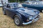 =Triumph TR 4, ausgestellt bei der Oldtimerausstellung Blech & Barock bei Schloss Fasanerie, 07-2026