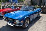 Triumph TR6 im Farbton valencia blue, produziert in den Jahren von 1970 bis 1976.