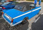 Profilansicht eines Triumph Vitesse MK2 Convertible aus dem Jahr 1970.