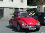 VW-Kfer (mit  Fetzendach ) bei der Oldtimerauffahrt in St.Martin/Innkr._080330