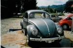 VW-Kfer mit ovaler Heckscheibe steht bereit zum Verkauf in Oberburg bei Burgdorf