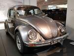 =Mexiko-Käfer 1200 L, steht im Museum  fahr(T)raum - Ferdinand Porsche  in Mattsee/Österreich, Juni 2022