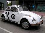 VW-Käfer  mit rostiger Stoßstange;110920