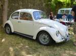 VW Käfer steht bei den Fladungen Classics, Juli 2014