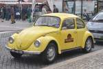 zu Werbezwecken genutzter VW-Käfer auf der Praça da Figueira (Lisboa/Portugal, 24.04.2014)