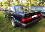 Heckansicht eines Volvo 780 Bertone Coupe. Cars & Castle auf Schlo� Lauersfort in Moers am 03.10.2026.