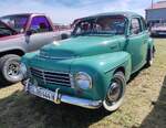 =Volvo PV 444, Bj. 1954, 44 PS, ausgestellt bei der Oldtimerveranstaltung der OLDTIMERFREUNDE OHMTAL in Dannenrod, 09-2025