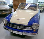 Wartburg 311/2 Cabriolet, von 1956-60 wurden 2670 Stück gebaut, Fahrzeugmuseum Suhl, April 2025