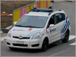 Mit diesem Toyota Corolla Verso fuhr die belgische Polizei am 22.08.2012 am Bahnhof von L�ttich vorbei.