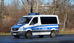 Mercedes-Benz (W906) Sprinter 316 cdi Facelift, ein Halbgruppenwagen der Bundespolizei, bestimmt ein Dutzend dieser Fahrzeuge fuhr mir vor die Linse, sicherlich schon Vorbereitung auf den bevorstehenden Jahreswechsel (Silvester) in Berlin, 30.12.20 Berlin Marzahn.