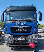 =MAN als Halbgruppen-Gerätekraftwagen des technischen Einsatzdienstes der BUNDESPOLIZEI, gesehen auf dem Ausstellungsgelände anl.