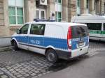 Ein Bundespolizei Mercedes Benz Vito in Frankfurt am Main Hbf am 13.02.11