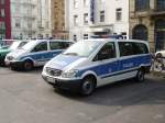 Zwei Bundespolizei Mercedes Benz Vito in Frankfurt am Main Hbf am 27.03.11