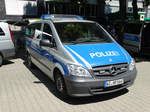 Hundestaffel Polizei Frankfurt Mercedes Benz Vito am 24.06.17 beim Tag der Offenen Tür des Polizeipräsidium Frankfurt zur 150 Jahr Feier