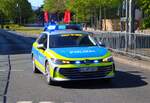 Polizei Hessen VW Passat FustW als Speerfahrzeug der Radrennstrecke in Frankfurt am Main am 01.05.26
