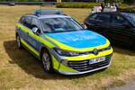 VW Passat FustW der Polizei Hessen am 22.08.26 bei der Polizeischau des Pr�sidium S�dosthessen in Schl�chtern