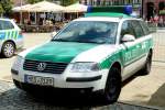 VW Passat abgestellt vor dem Polizeirevier in Wernigerode, Juli 2012 