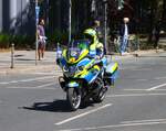 Polizei Hessen BMW R-Reihe der Motorradstaffel beim Radrennen in Frankfurt am Main am 01.05.26
