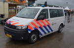 VW Bully, Polizeifahrzeug aus den Niederlanden.
